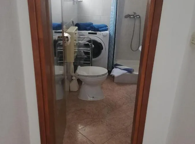 Eti *