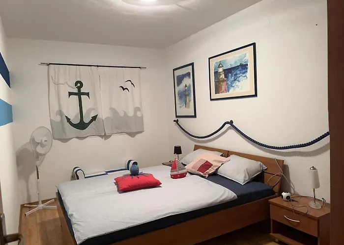 Eti Apartamento *