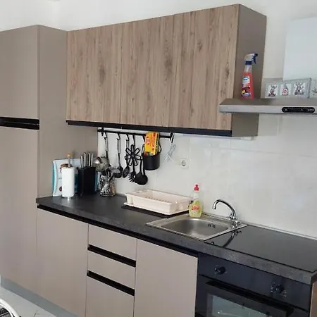 Eti Apartment Bol