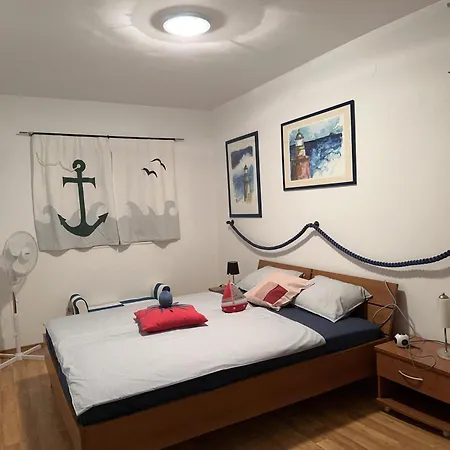 Eti Apartment *