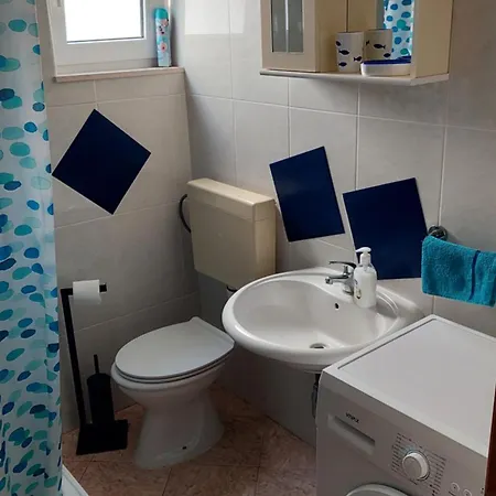 Eti Apartment Bol